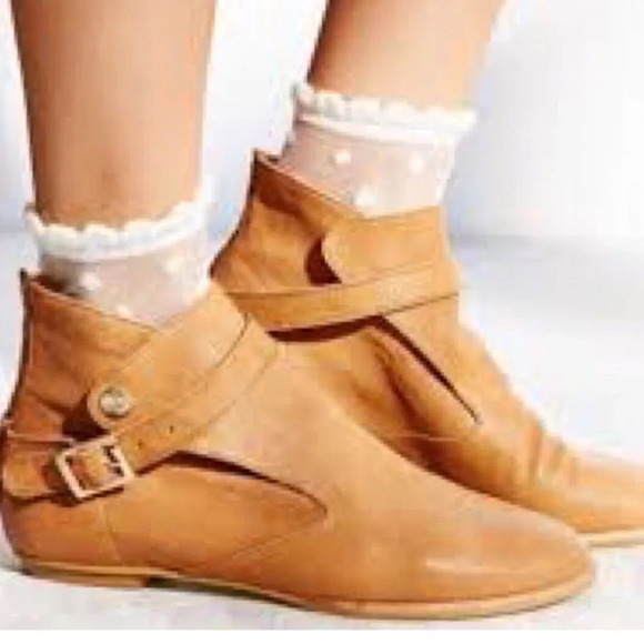 House of Harlow (Revolve)  leather ankle boots size 39 (8.5) very good condition - Picture 9 of 9